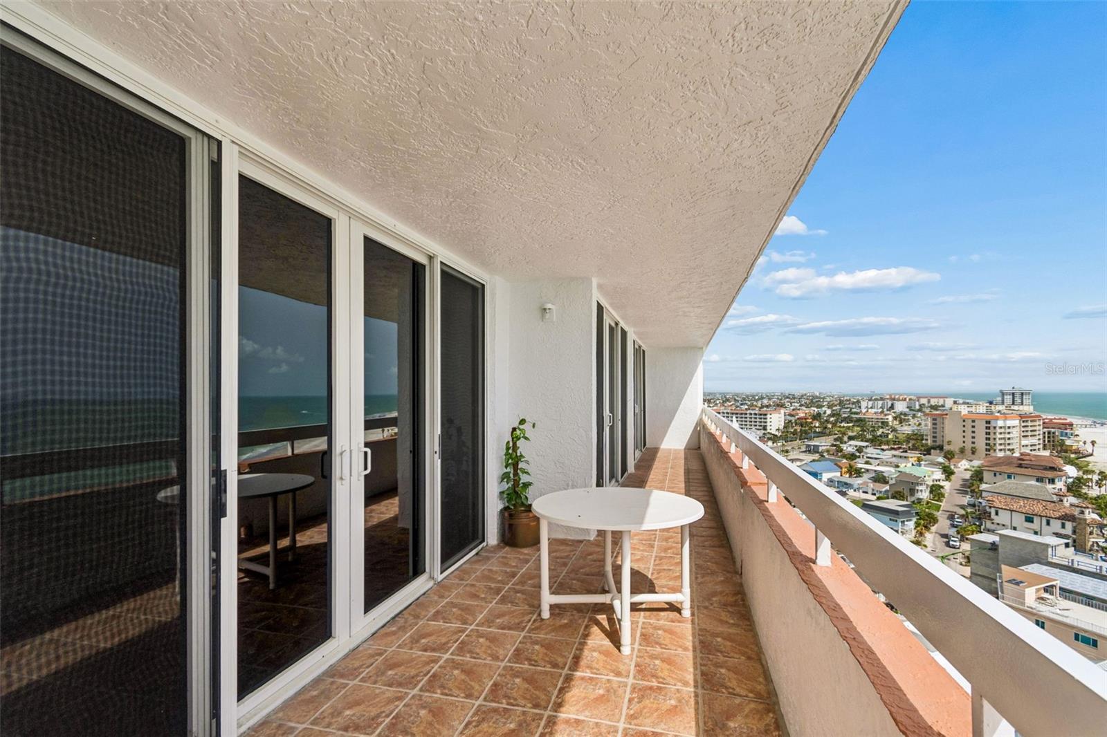 17900 GULF BLVD #15D — photo 32
