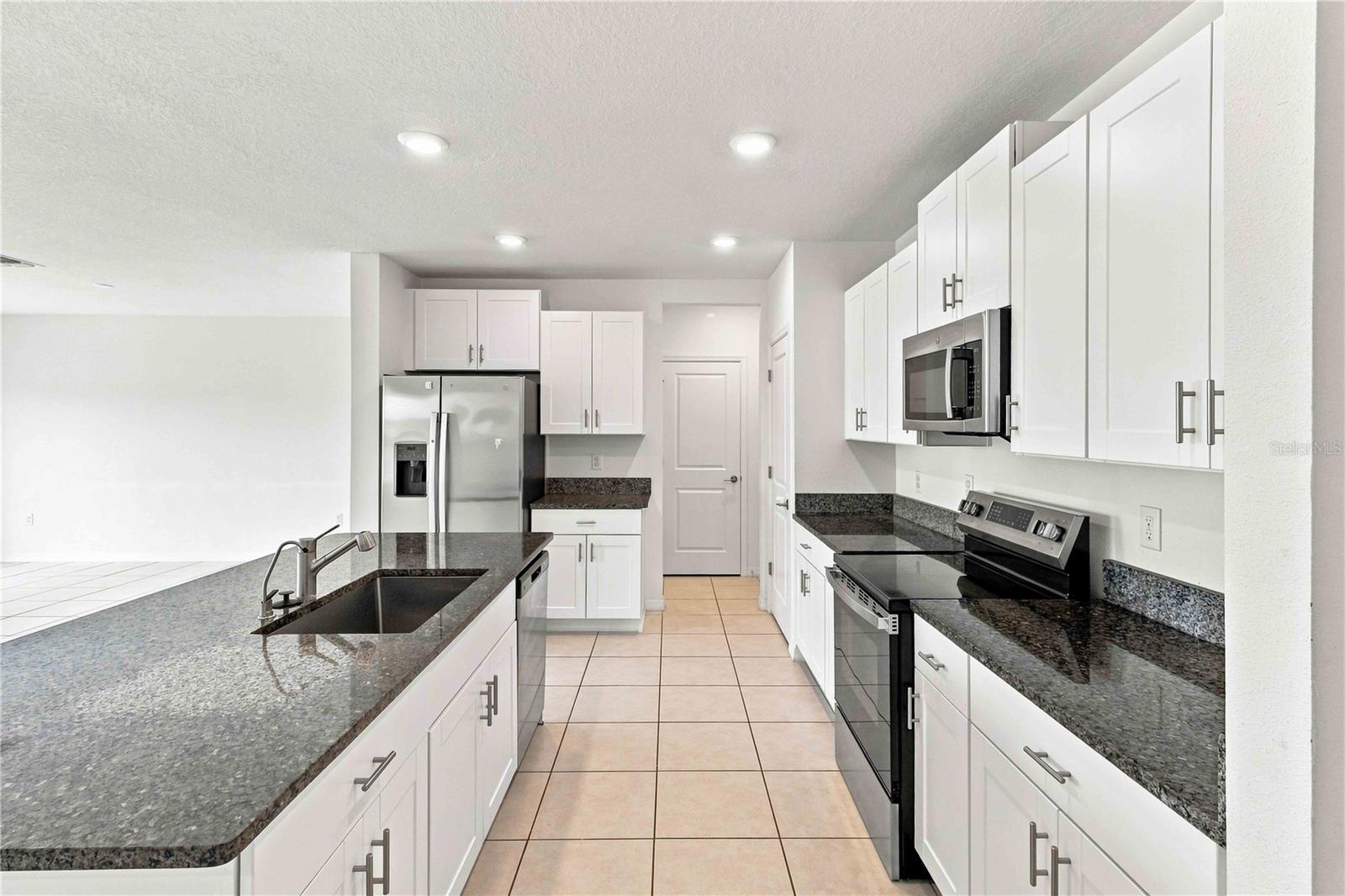 5375 BLUE HORIZON WAY — photo 8