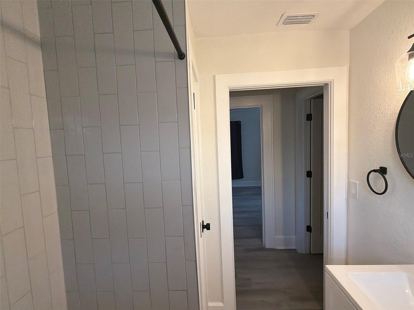 610 28TH AVE S — photo 27