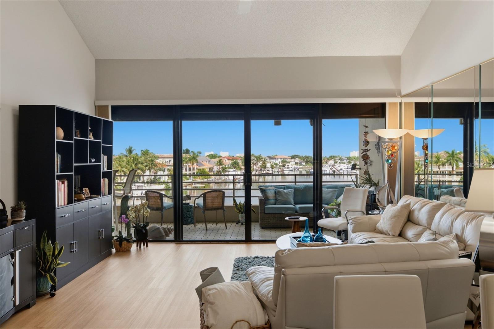 2775 KIPPS COLONY DR S #305 — photo 13
