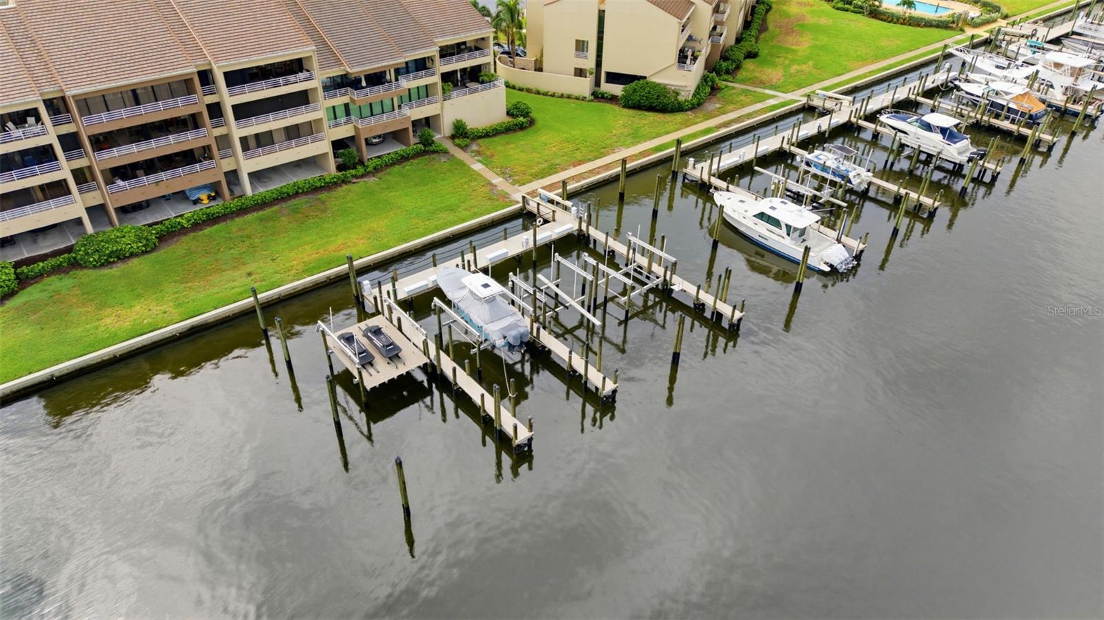 2775 KIPPS COLONY DR S #305 — photo 33