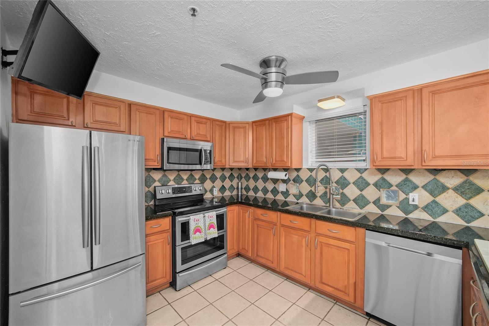 4950 BAYSHORE BLVD #16 — photo 27