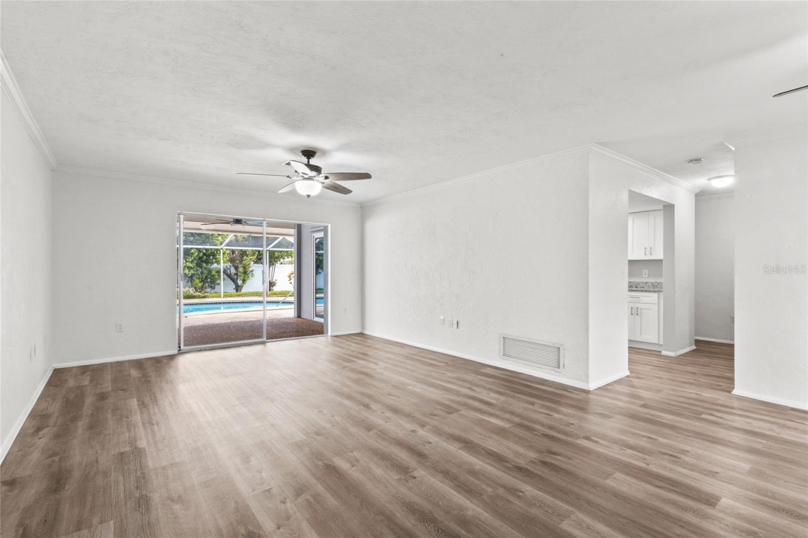 7303 11TH AVE W — photo 15