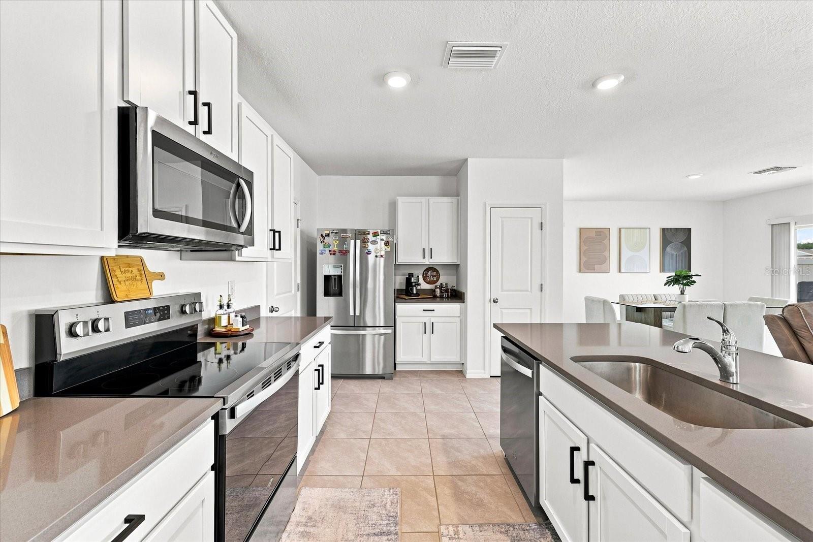 7025 BROAD RIVER AVE — photo 10