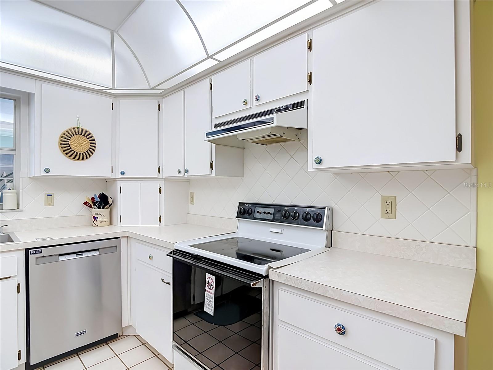40312 SUNBURST DR — photo 27