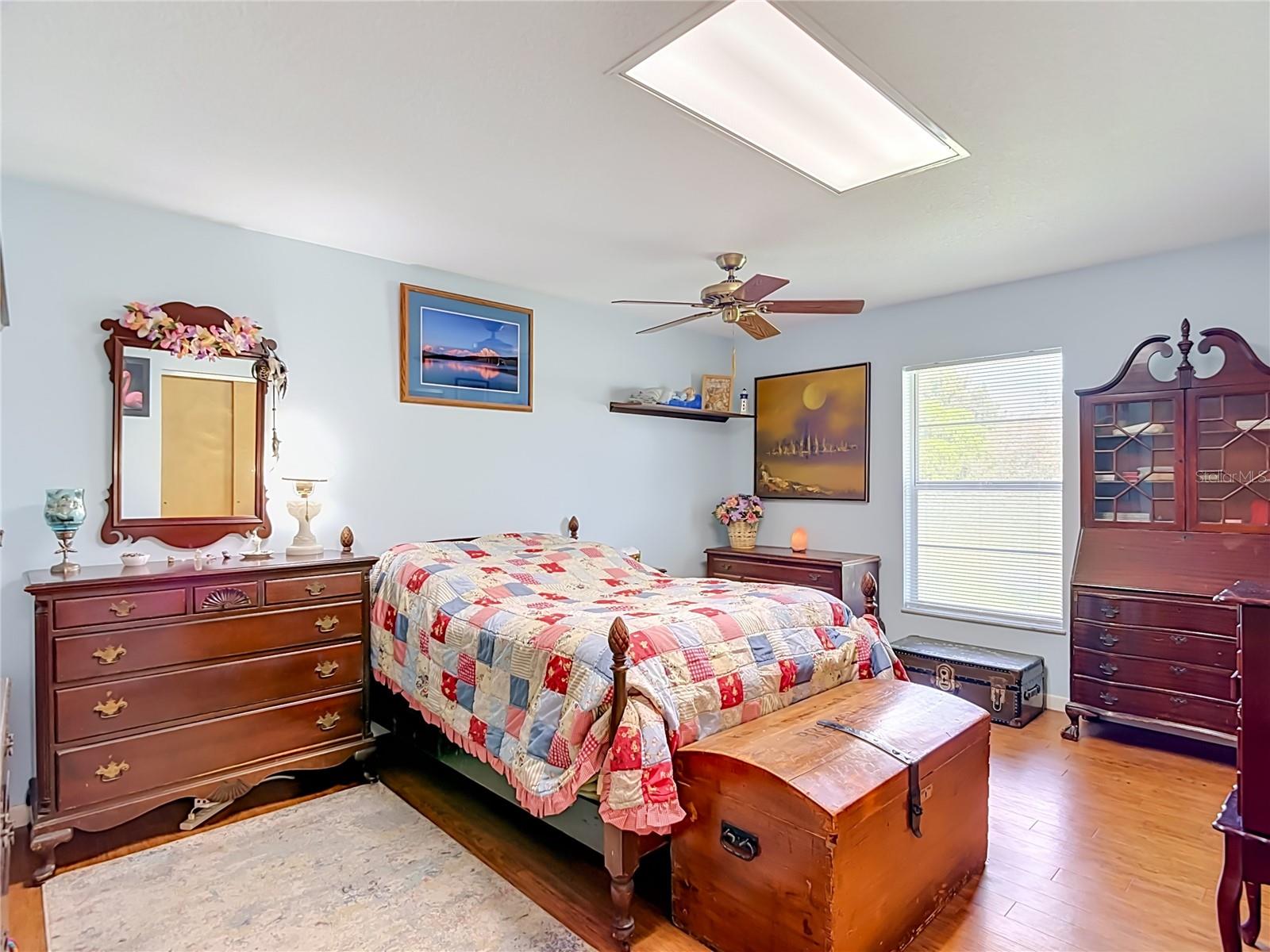 40312 SUNBURST DR — photo 49