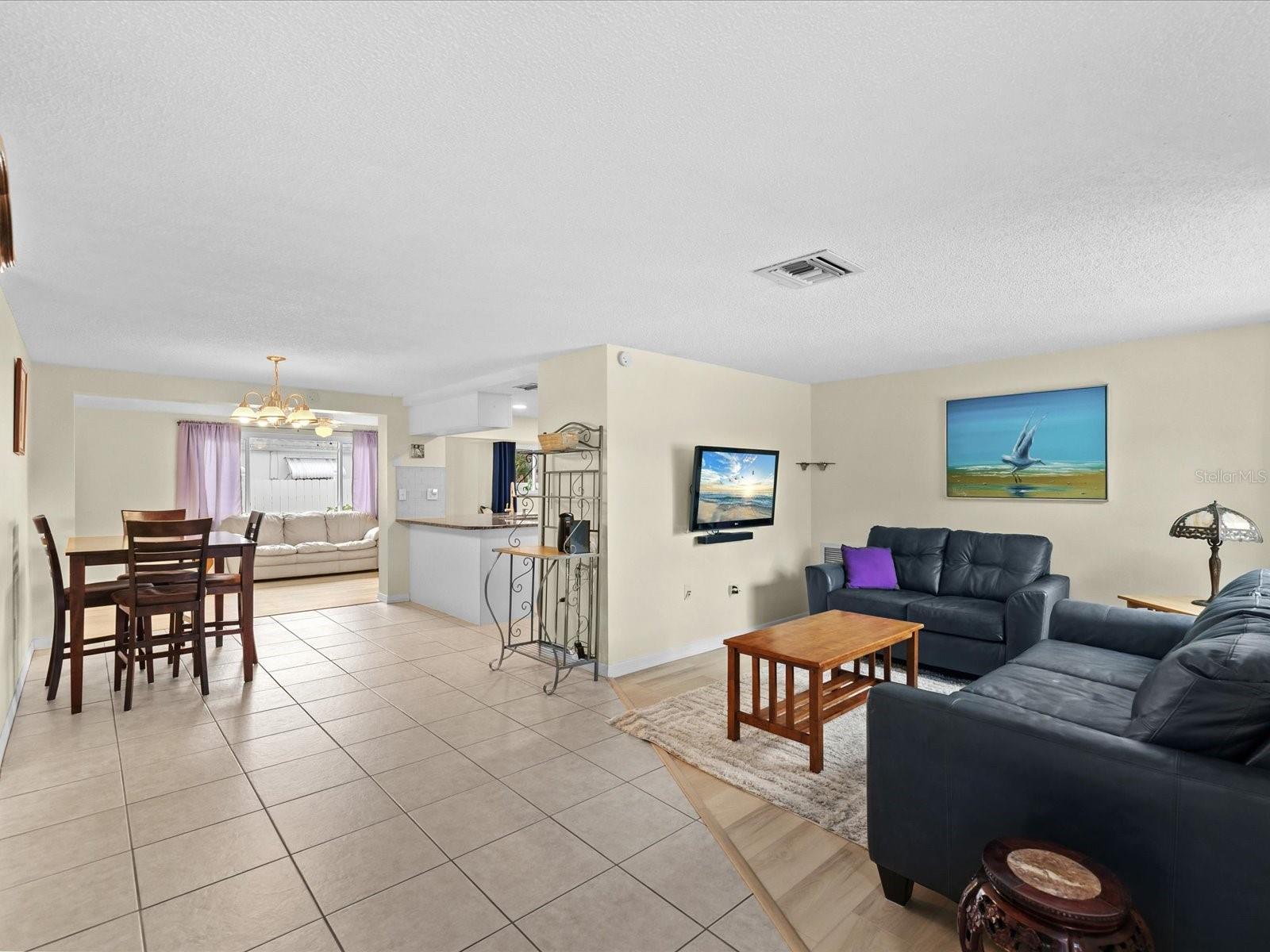 3845 MING TREE DR — photo 5