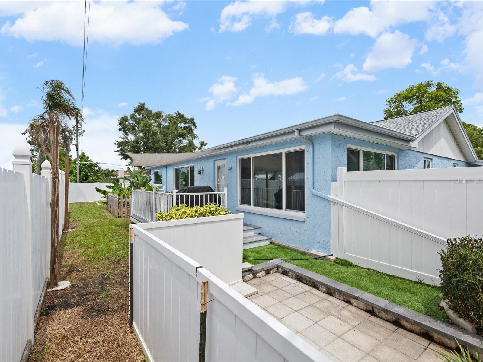 3845 MING TREE DR — photo 33