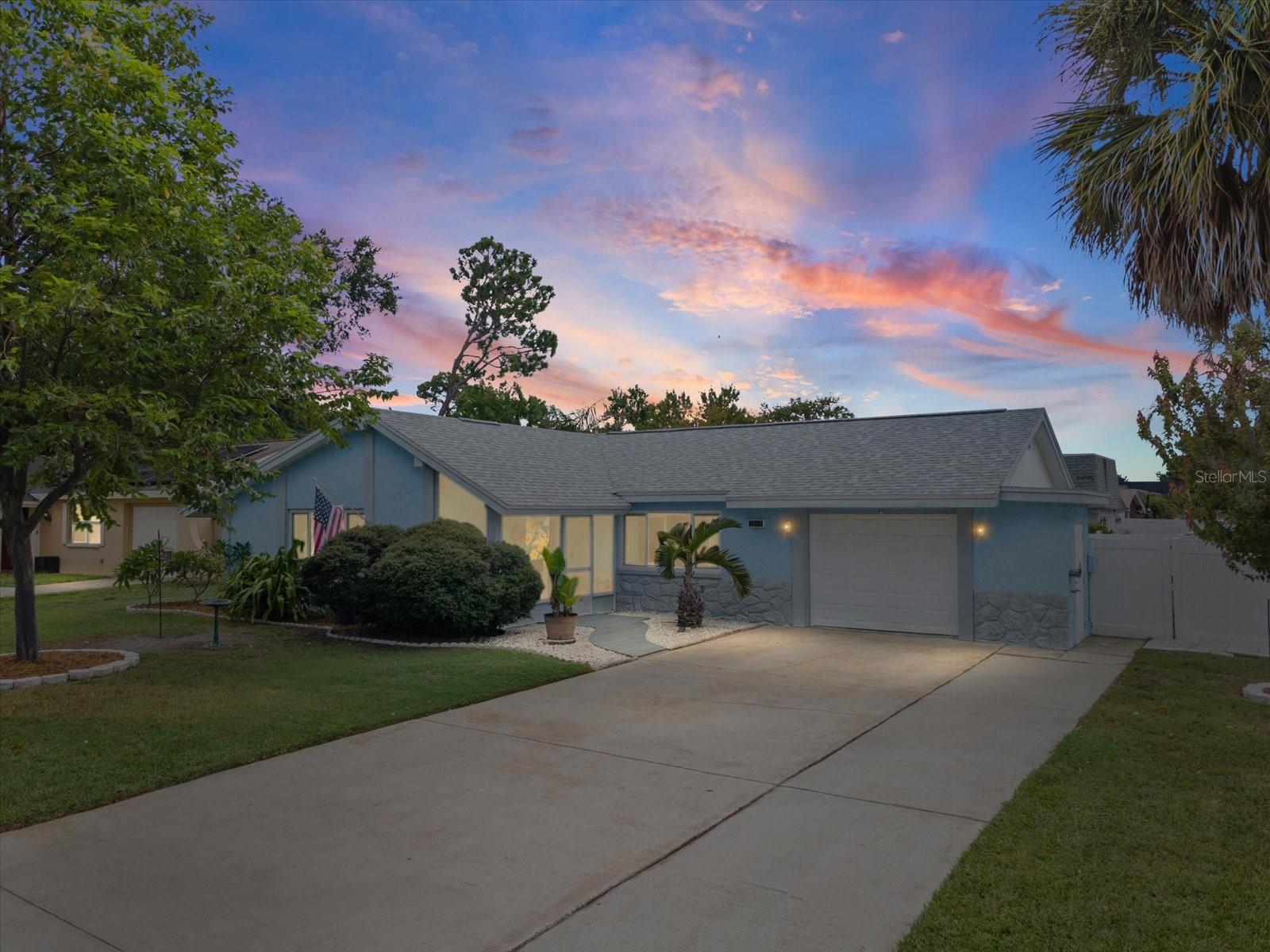 3845 MING TREE DR — photo 2