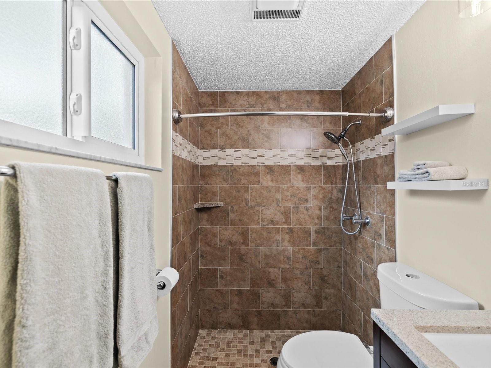 3845 MING TREE DR — photo 22