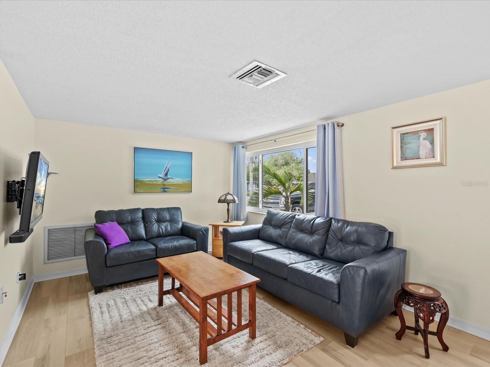 3845 MING TREE DR — photo 6