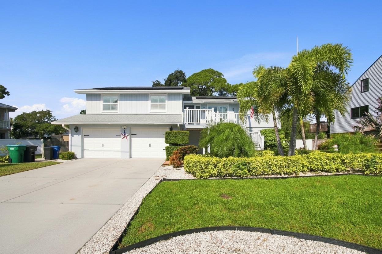 201 LAGOON DR — photo 2
