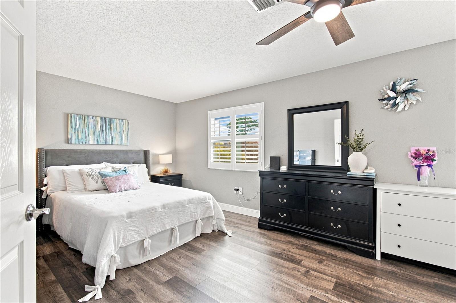 201 LAGOON DR — photo 25