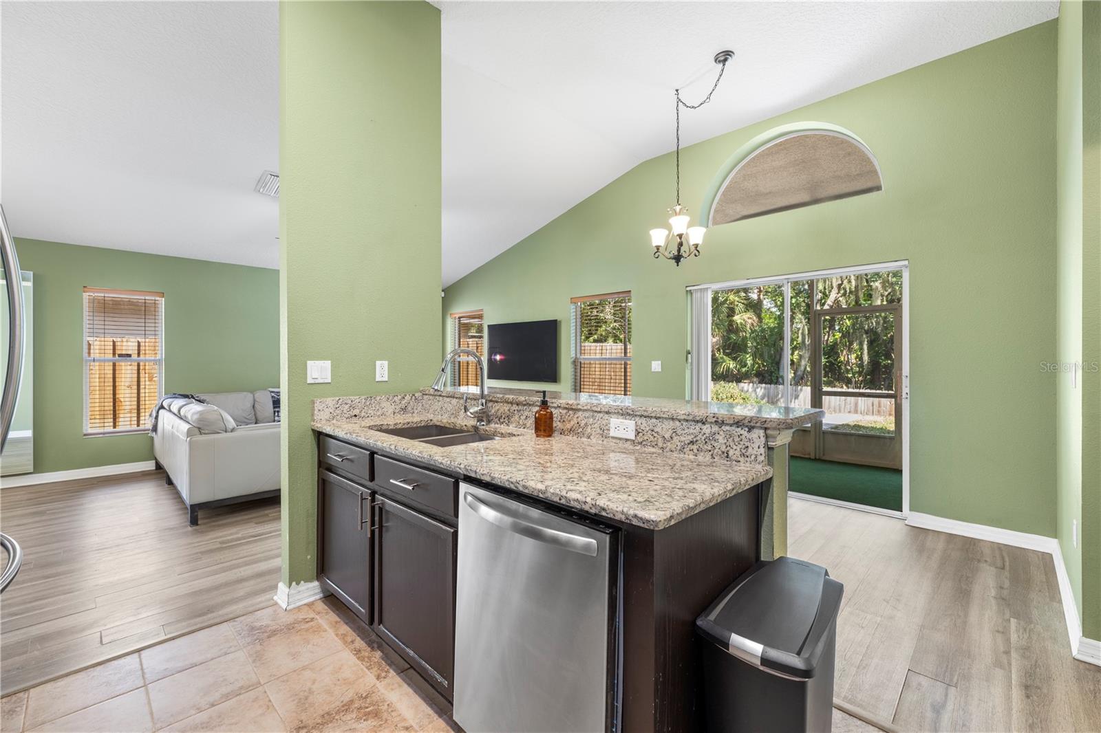 10148 SOMERSBY DR — photo 20