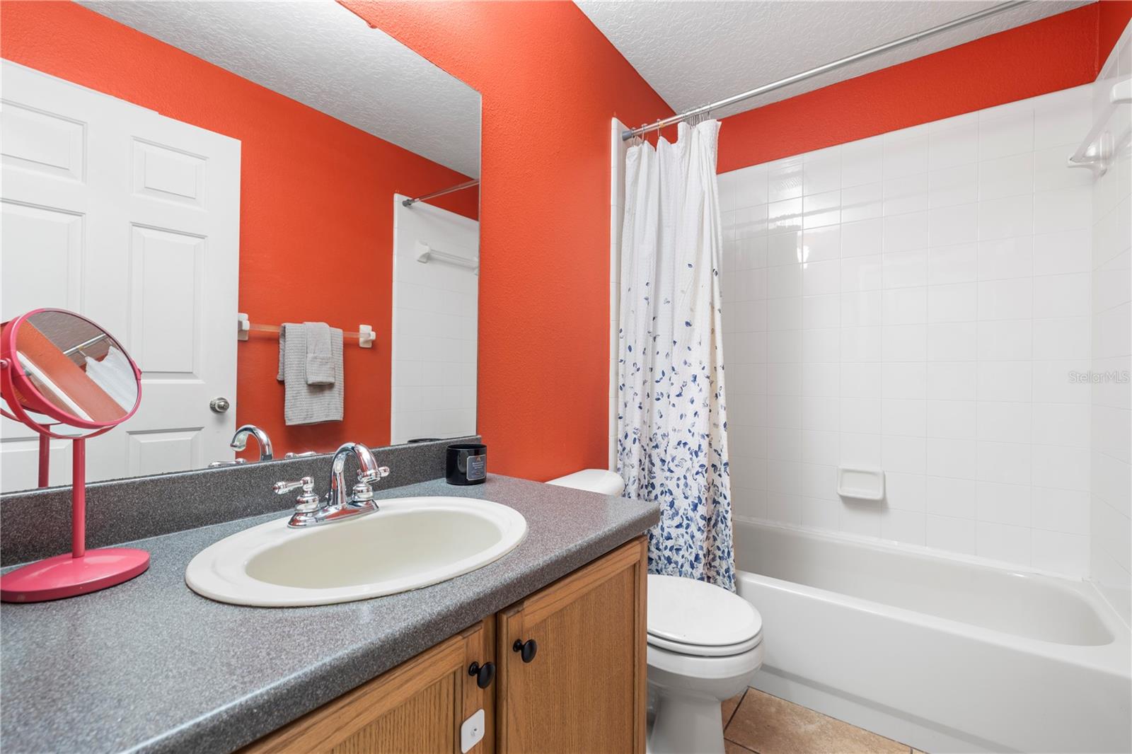 10148 SOMERSBY DR — photo 32