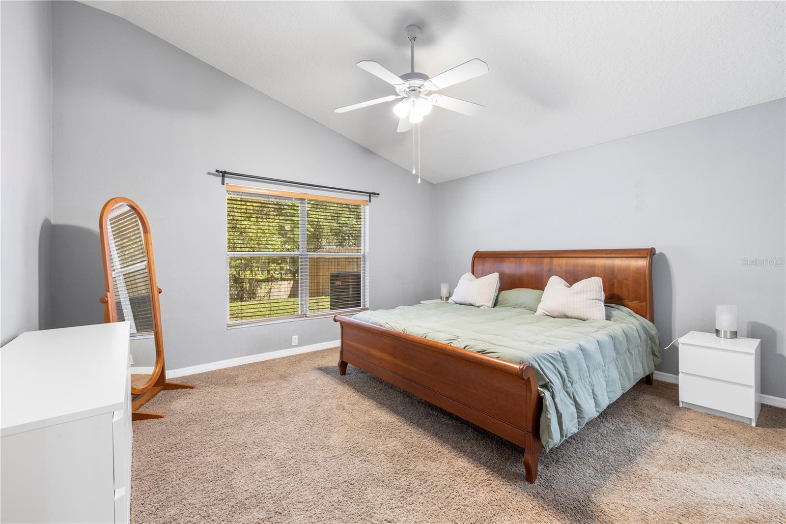 10148 SOMERSBY DR — photo 36