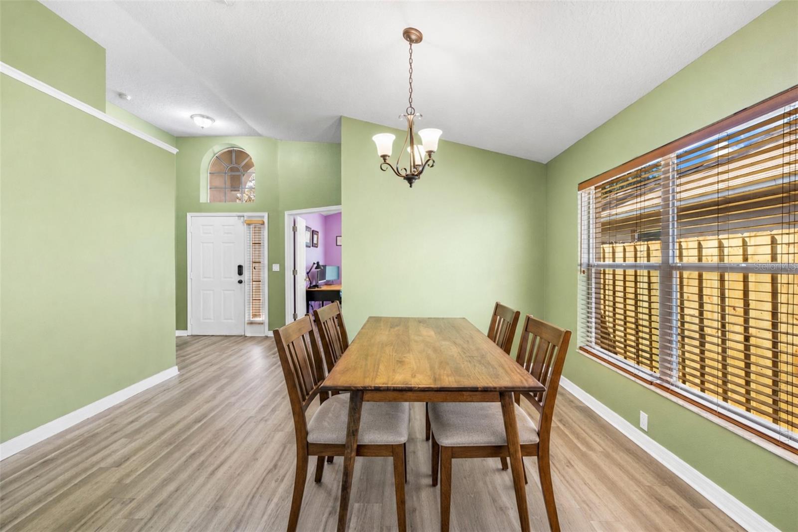 10148 SOMERSBY DR — photo 24