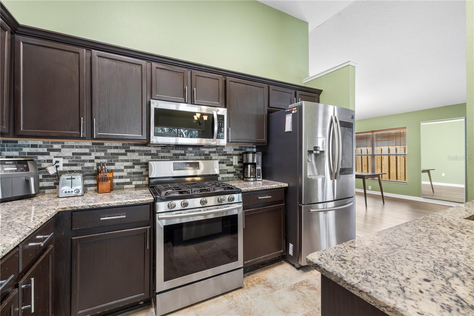 10148 SOMERSBY DR — photo 18