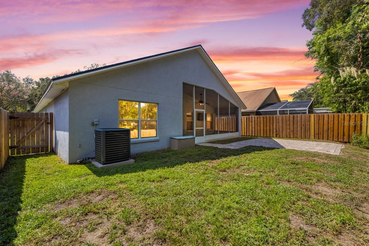 10148 SOMERSBY DR — photo 47