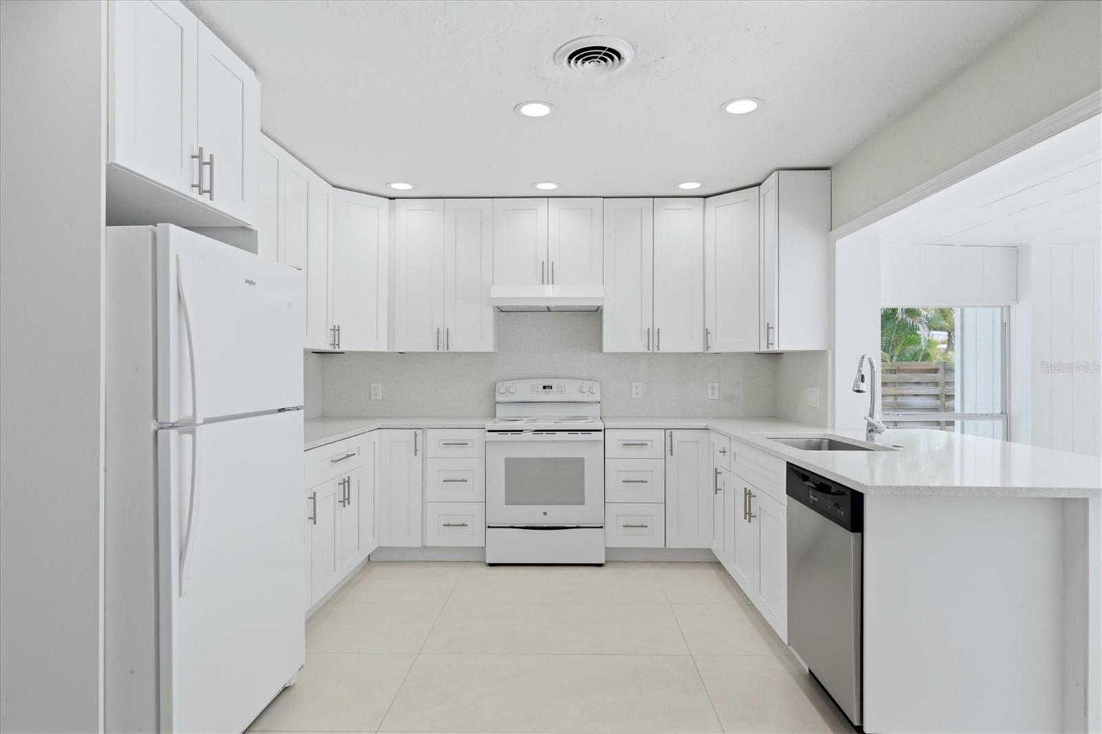 2151 EUCLID TER — photo 5