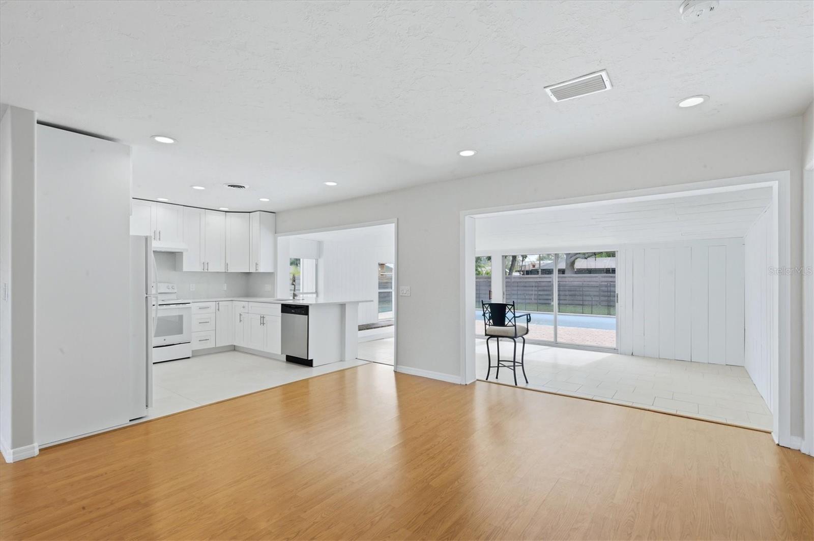 2151 EUCLID TER — photo 11