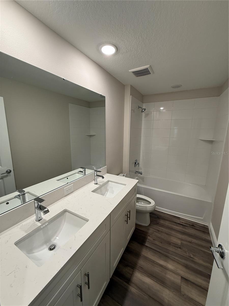 9924 ANNUNCIATION DRIVE — photo 15