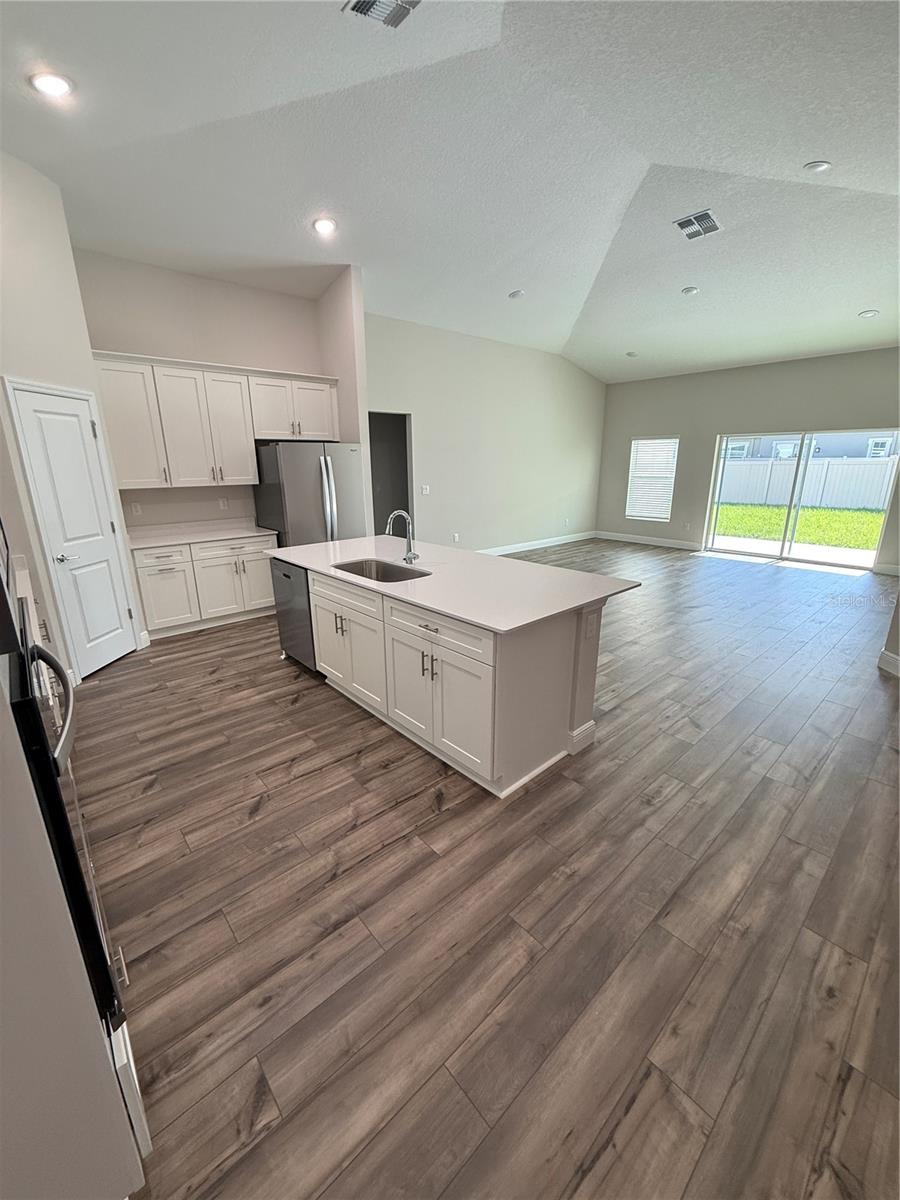 9924 ANNUNCIATION DRIVE — photo 5
