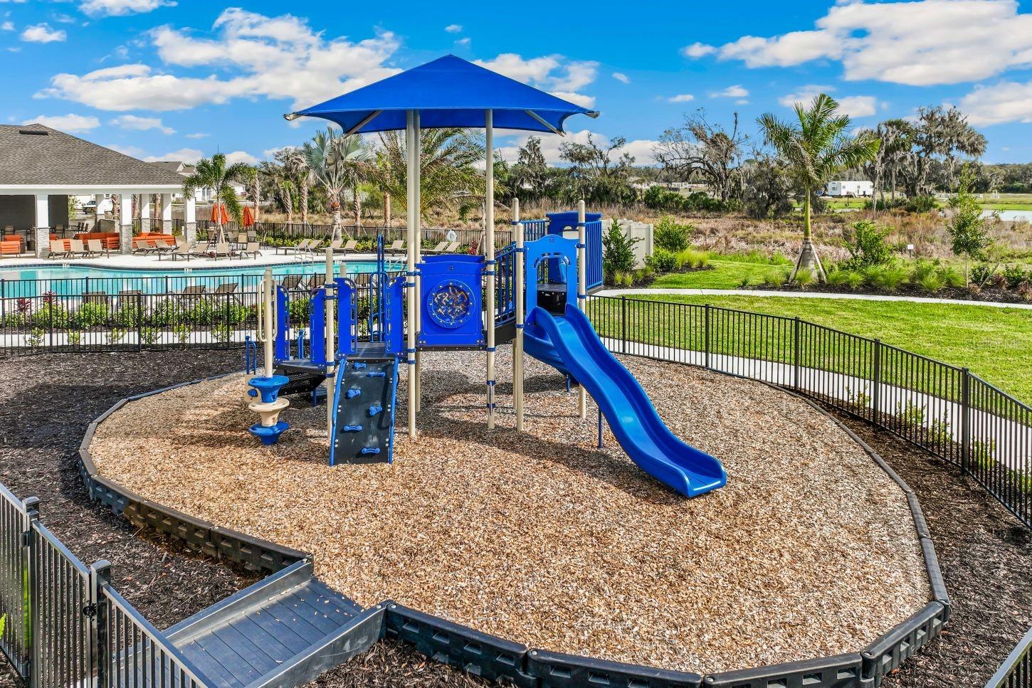 309 157TH CT E — photo 32