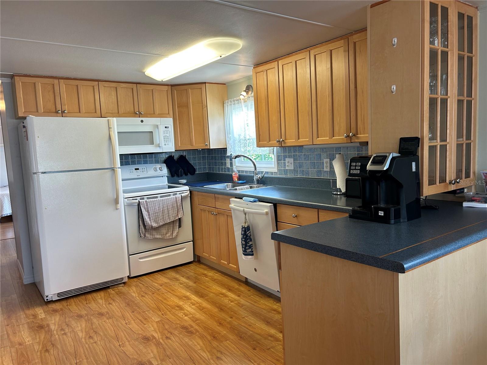 5007 BOCA RATON AVE — photo 4