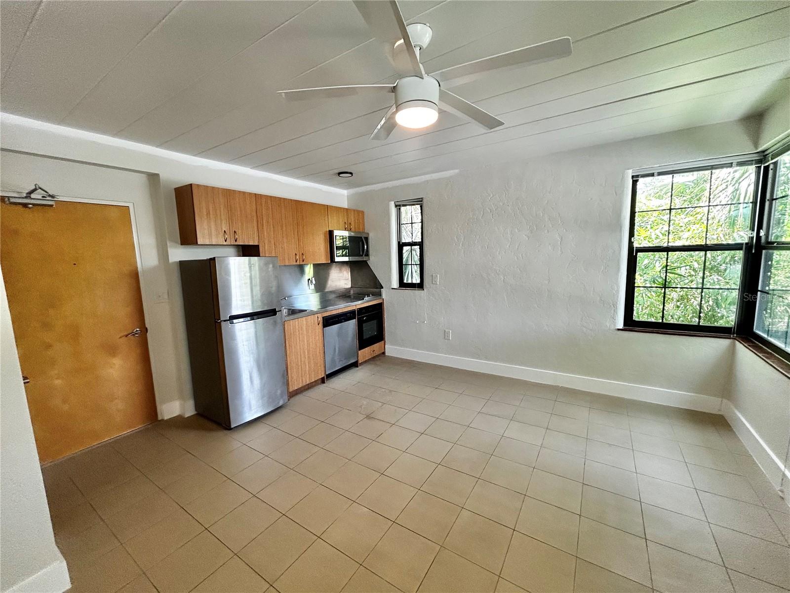 844 5TH AVE S #1 — photo 3