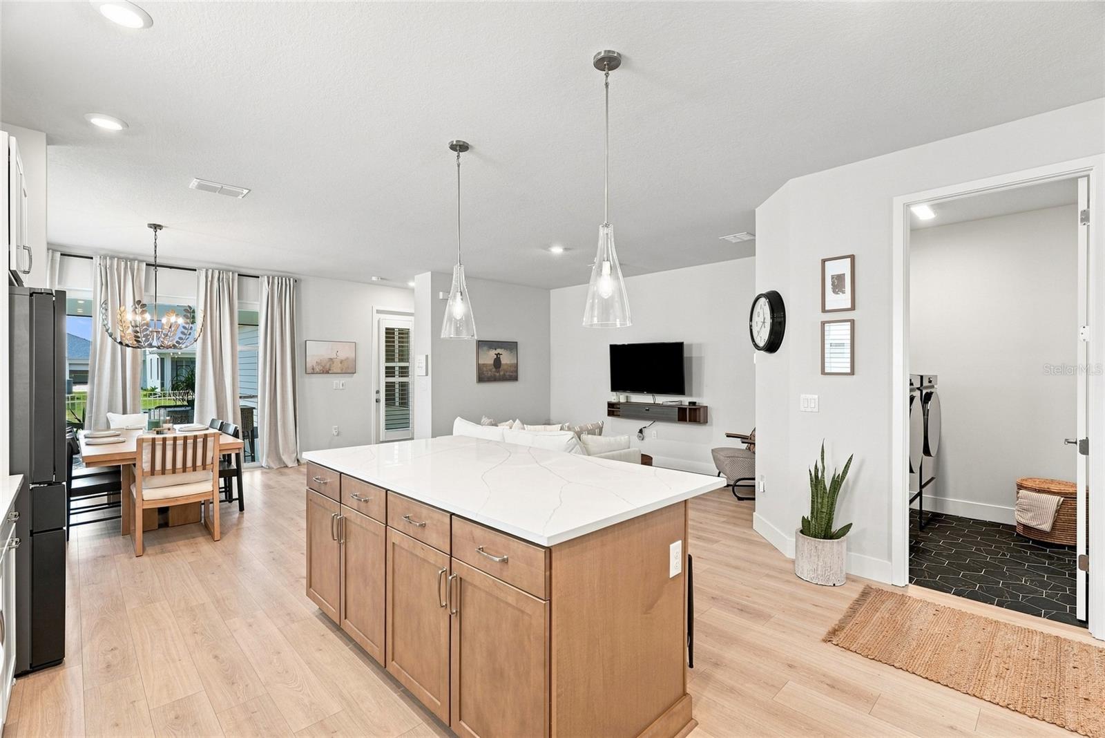 7618 SEAFLOWER PKWY — photo 14