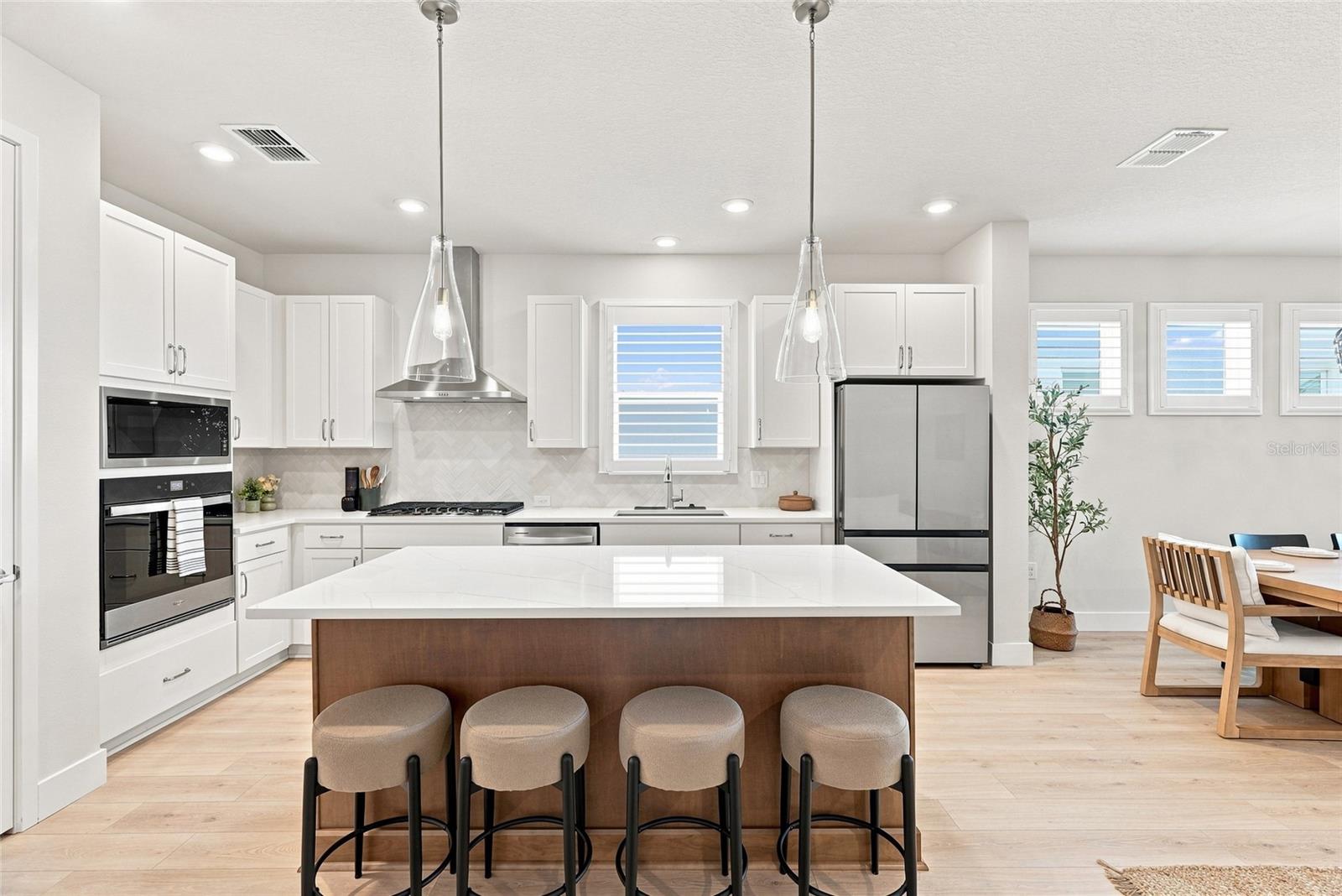 7618 SEAFLOWER PKWY — photo 13