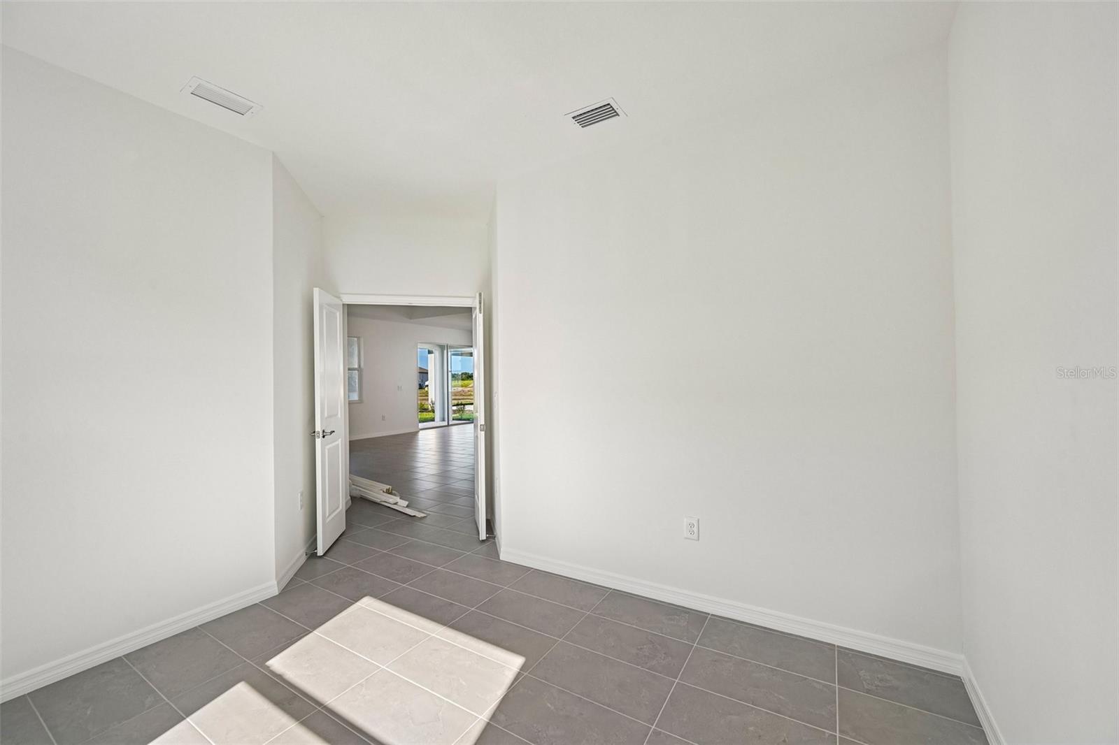 8709 CANARD CV — photo 16