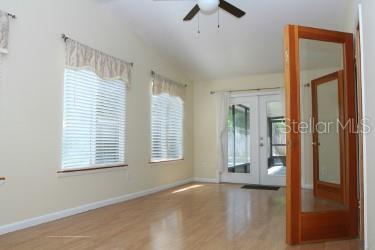 104 HILLCREST DR — photo 7