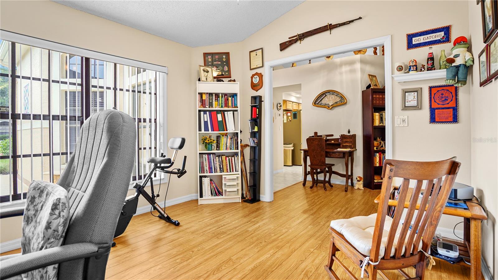 9221 HALBERG DR — photo 13