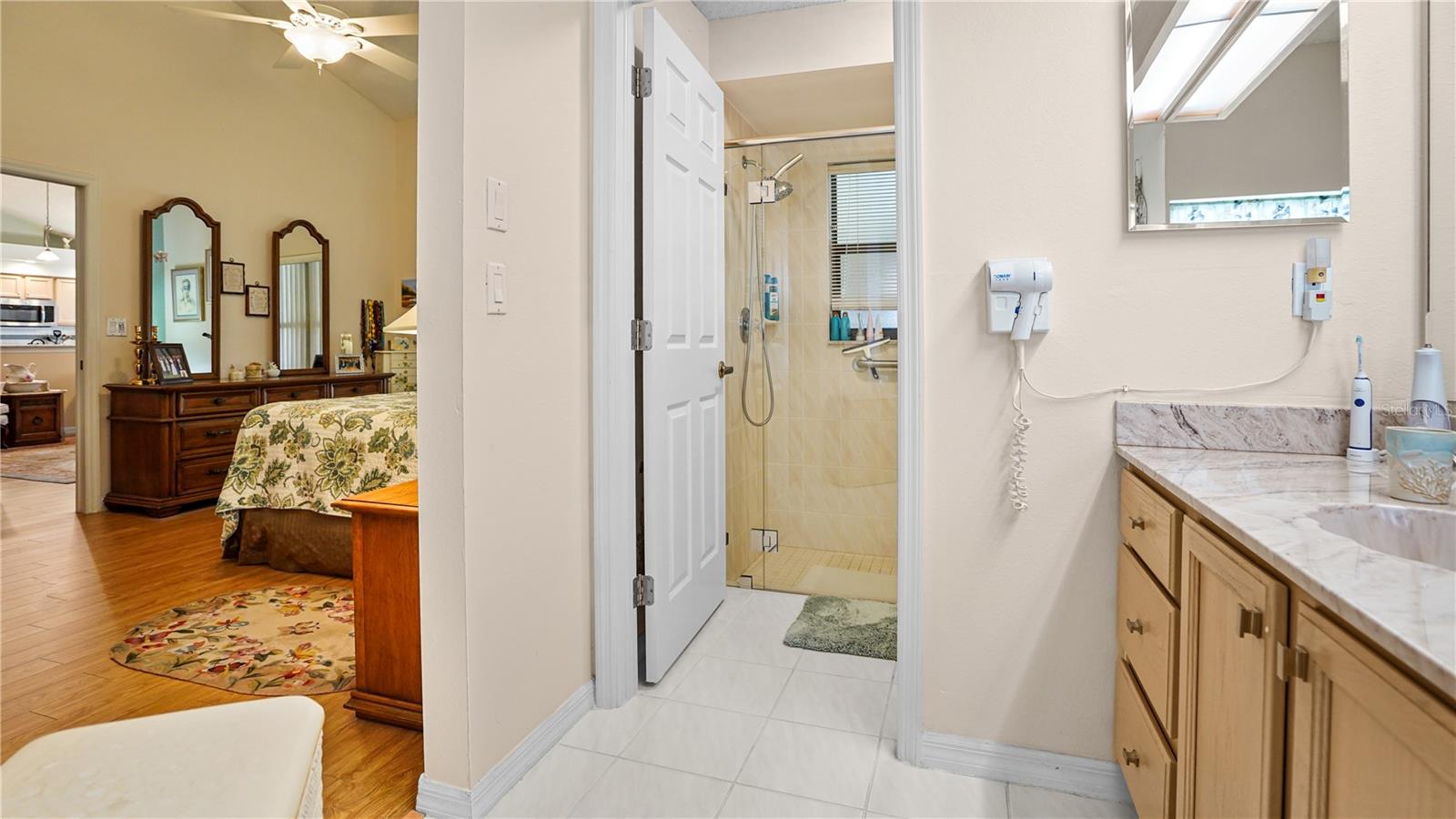 9221 HALBERG DR — photo 20