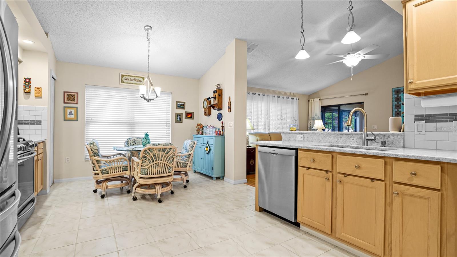 9221 HALBERG DR — photo 3