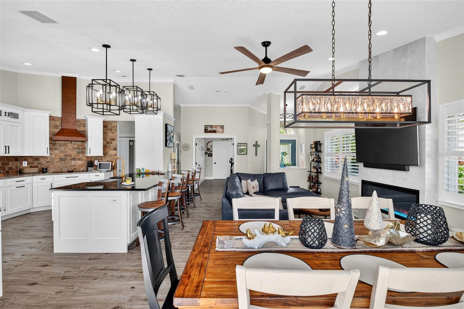 6806 PLEASANT HILL RD — photo 37