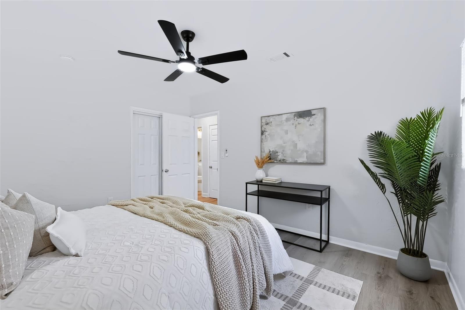327 BARBARA CIR — photo 19
