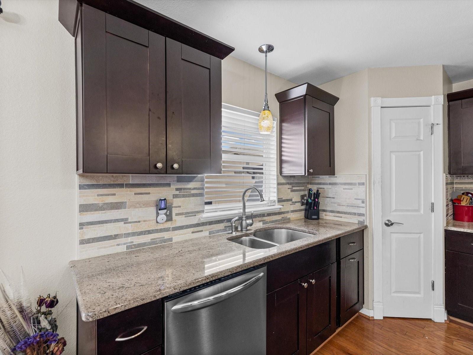 12614 LAKE VISTA DR — photo 12