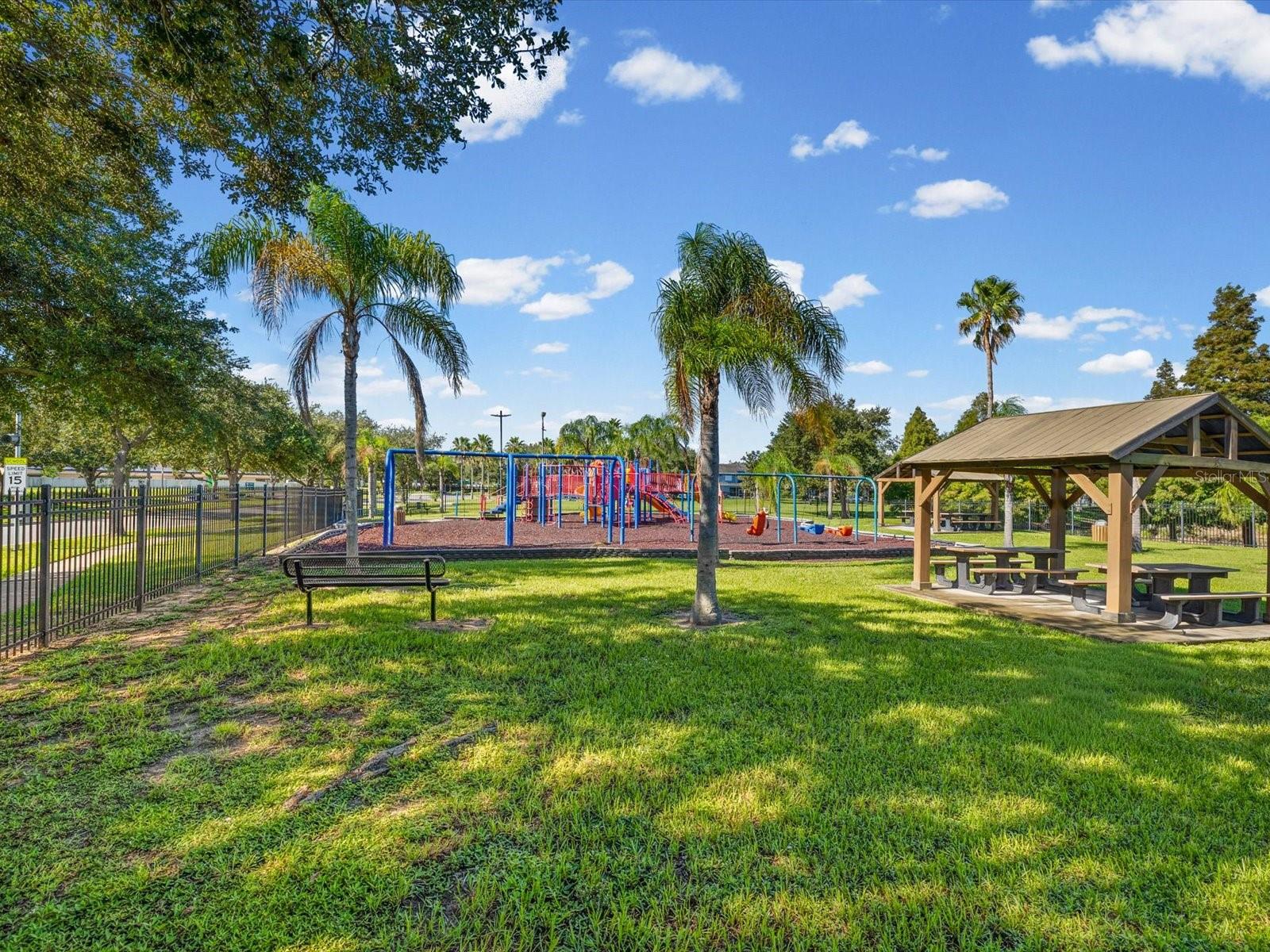 12614 LAKE VISTA DR — photo 60