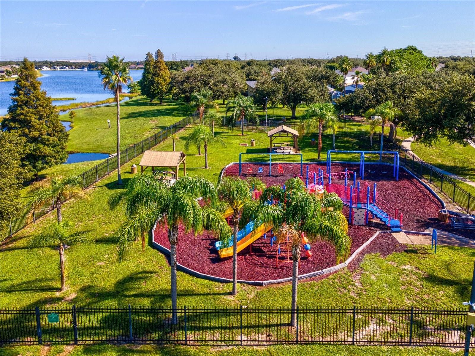 12614 LAKE VISTA DR — photo 63