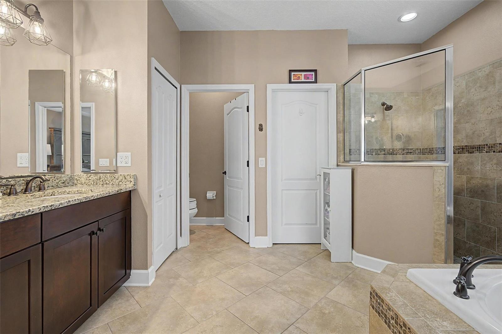 1231 KETZAL DR — photo 26