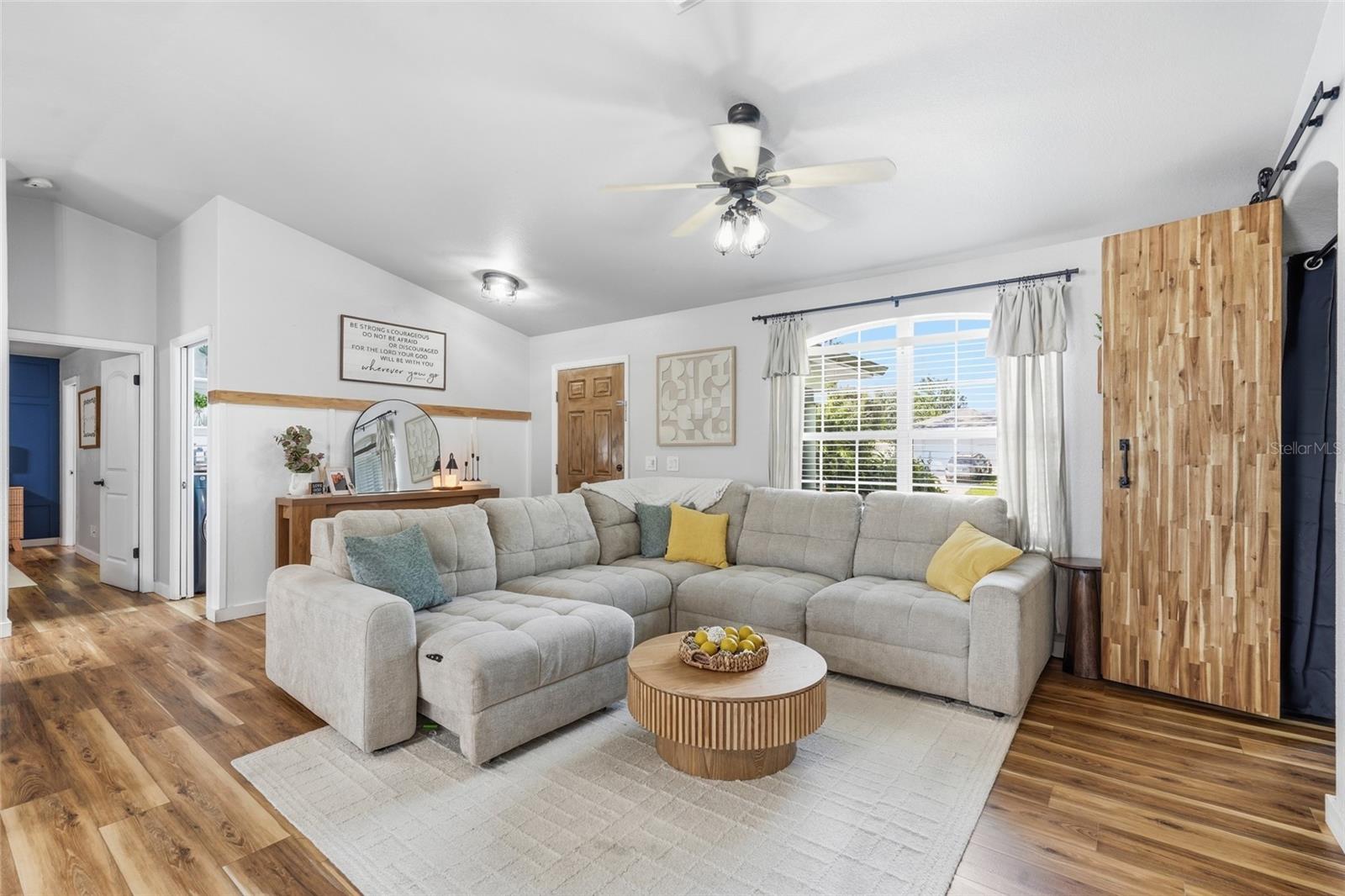 2244 PENGUIN LN — photo 6