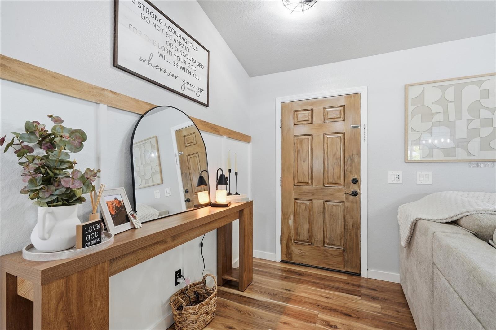 2244 PENGUIN LN — photo 4