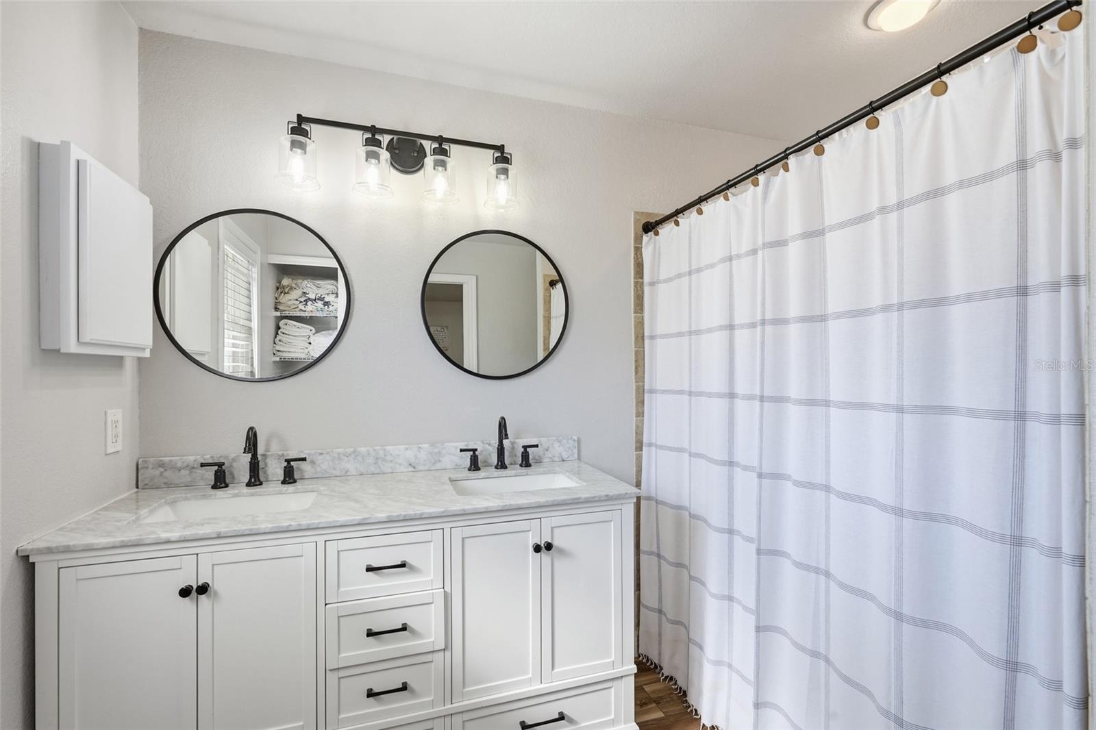 2244 PENGUIN LN — photo 15