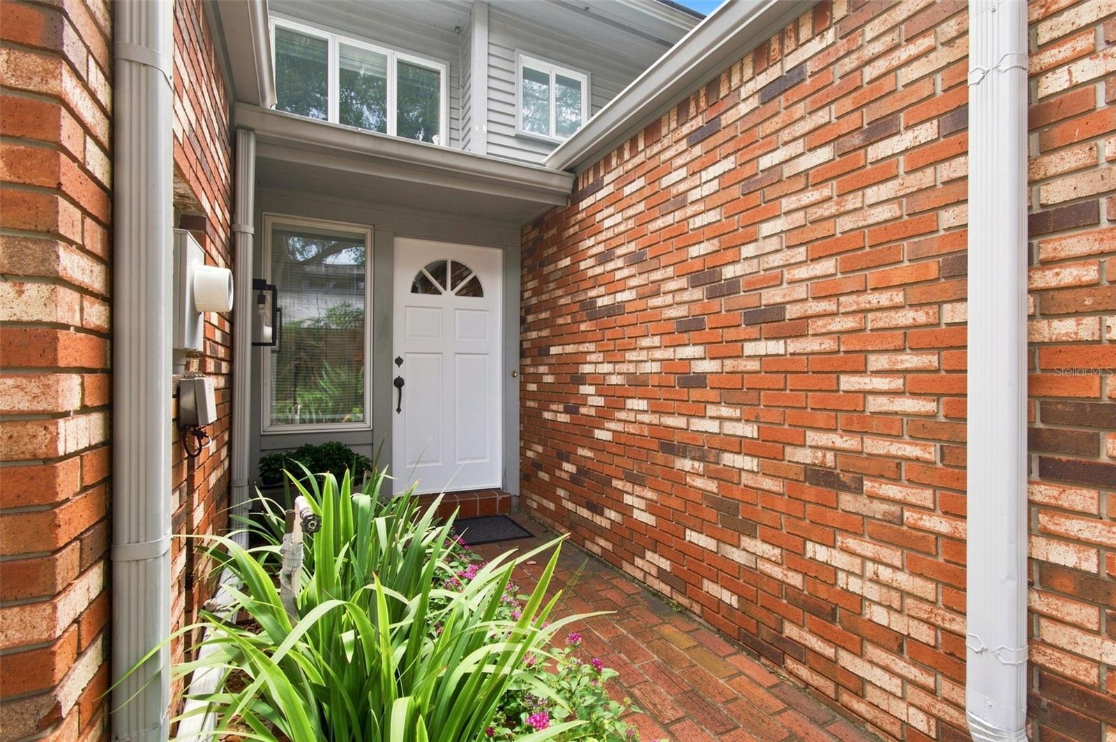 2530 W MARYLAND AVE #C — photo 6