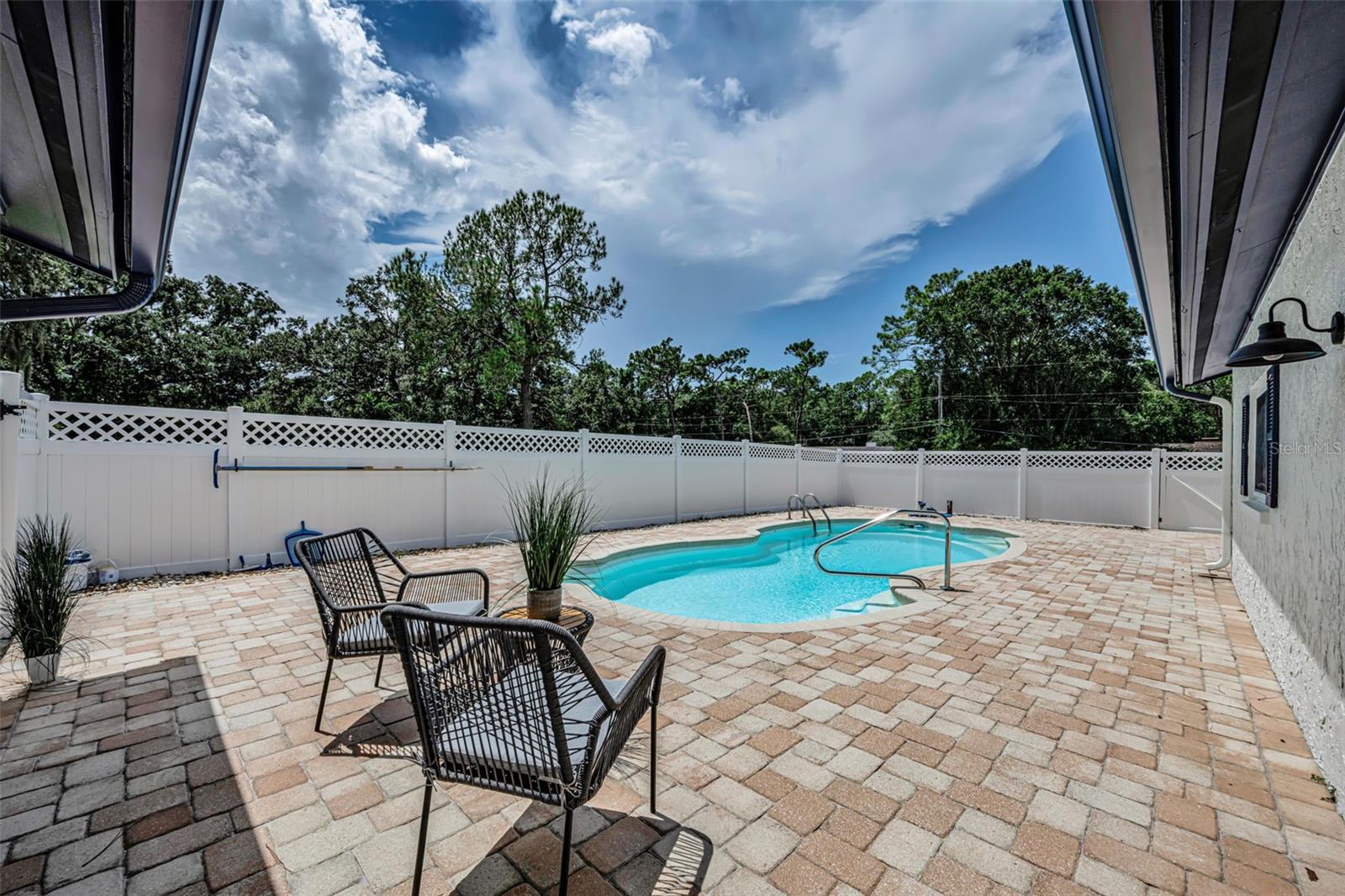 7812 WINDWARD WAY — photo 46