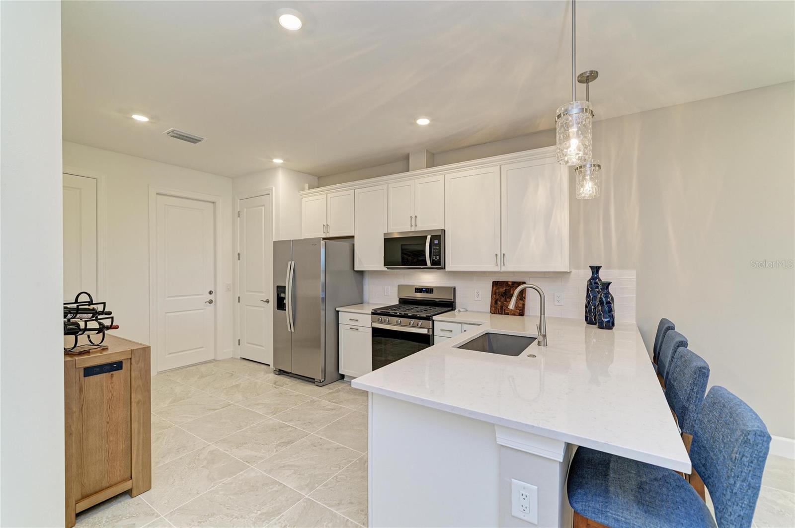 14213 EAGLE BRANCH DR — photo 23