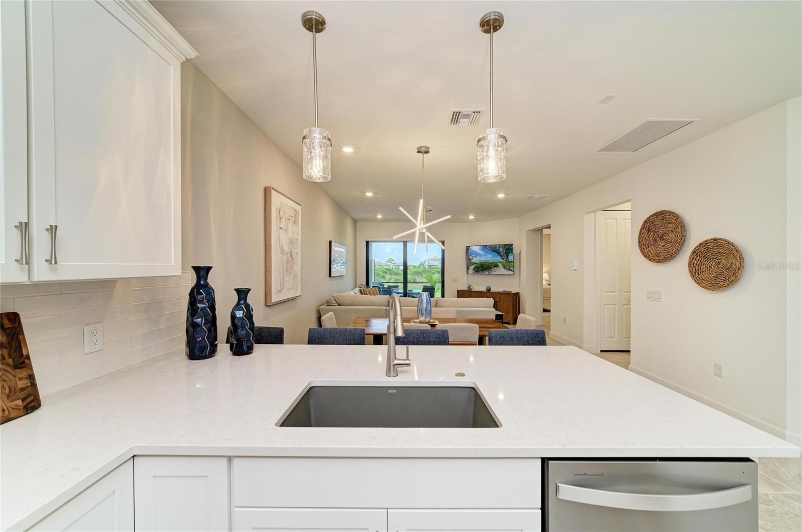 14213 EAGLE BRANCH DR — photo 29